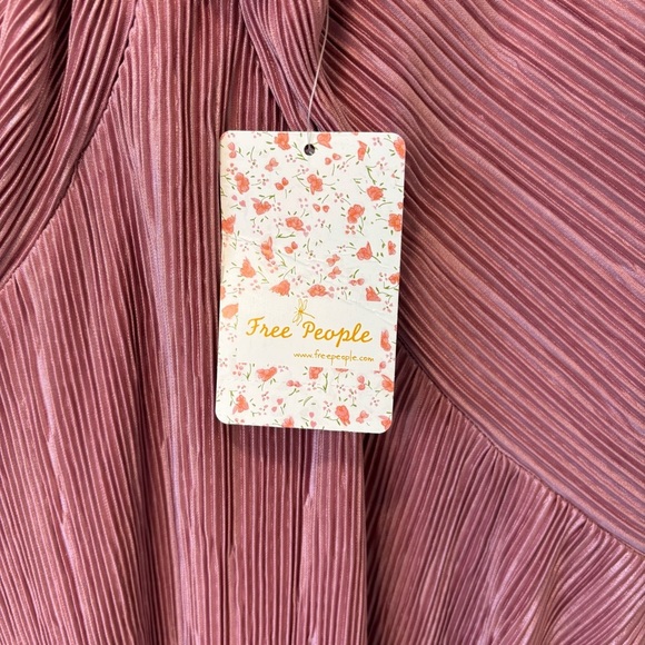 Free People Twist And Shout Desert Rose Pink Mini Dress Pleated VNeck Sleeveless - Picture 11 of 12